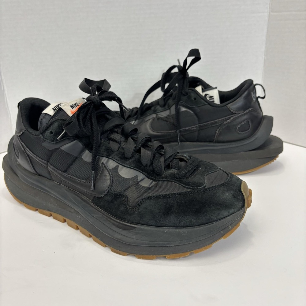 Nike Sacai Vaporwaffle Shoes Mens Size 12 Black Gum Sole Sneakers DD1875-001 - Picture 1 of 16